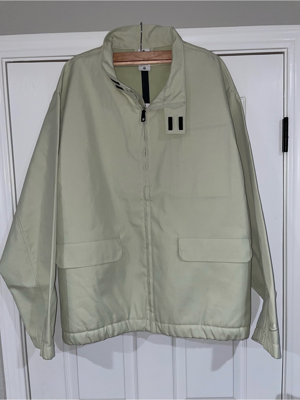 Nike Men's Light Sage Zip-Front Jacket Storm Fit